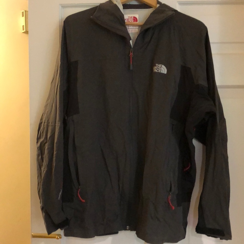 The North Face men’s summit series raincoat